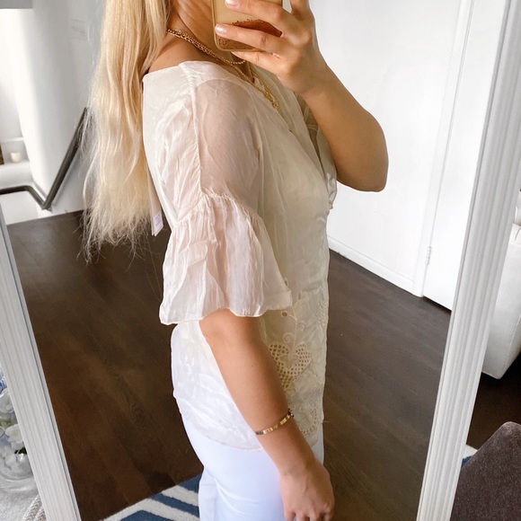 🐚 VIA SIGNORIA BEIGE SILK TOP! - Picture 3 of 16